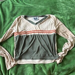 Reclaimed Vintage Beige and Olive Long Sleeve Top excellent condition